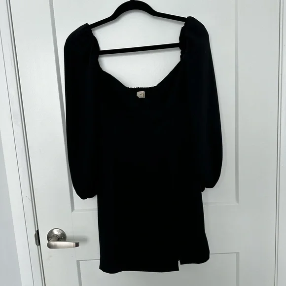 Aritzia Wilfred Black Novella Dress - Size 2 - Picture 2 of 14